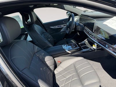 2026 BMW 7 Series 750e xDrive