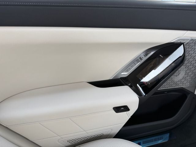 2026 BMW 7 Series 750e xDrive