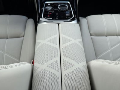 2026 BMW 7 Series 750e xDrive