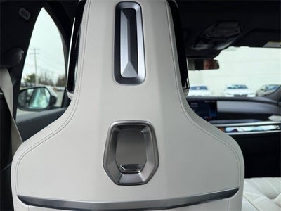 2026 BMW 7 Series 750e xDrive