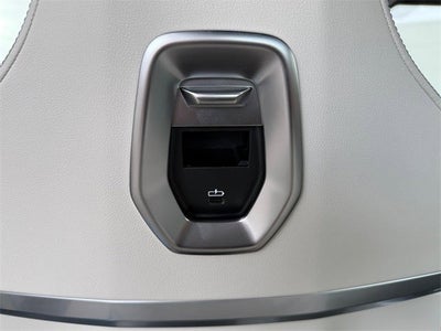 2026 BMW 7 Series 750e xDrive