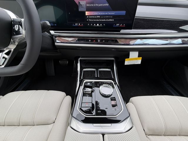 2026 BMW 7 Series 750e xDrive
