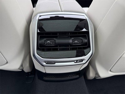 2026 BMW 7 Series 750e xDrive