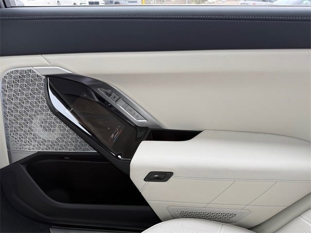 2026 BMW 7 Series 750e xDrive