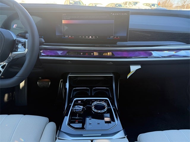 2026 BMW 7 Series 750e xDrive