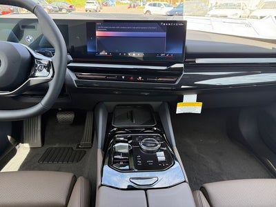 2026 BMW 5 Series 530i xDrive