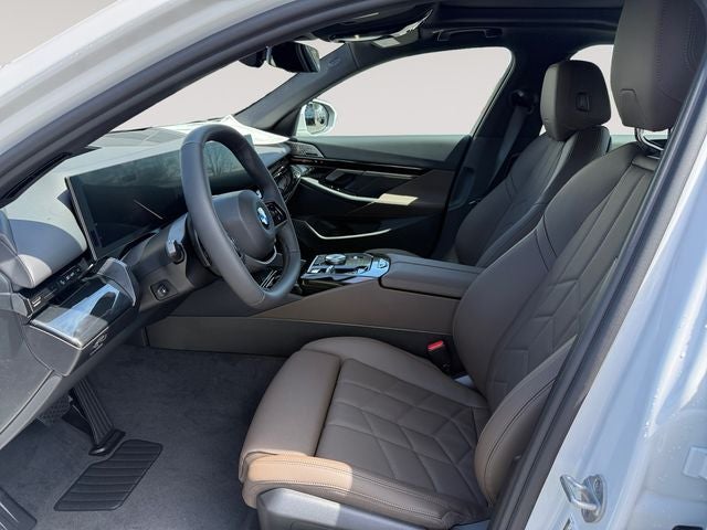 2026 BMW 5 Series 530i xDrive