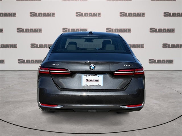 2026 BMW 5 Series 530i xDrive