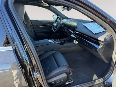 2026 BMW 5 Series 530i xDrive