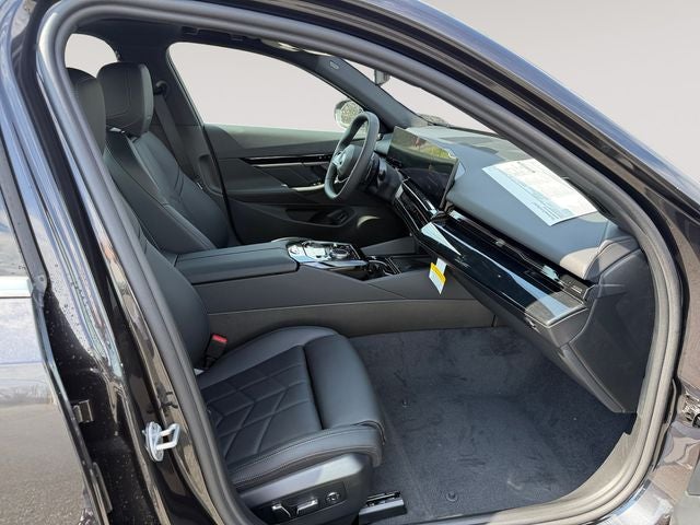 2026 BMW 5 Series 530i xDrive