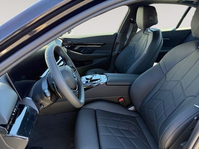 2026 BMW 5 Series 530i xDrive