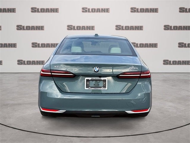 2026 BMW 5 Series 530i xDrive