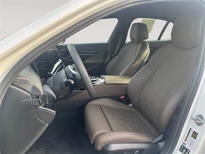 2025 BMW 5 Series 530i xDrive