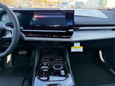 2026 BMW 5 Series 530i xDrive