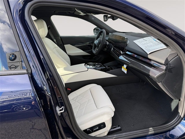 2026 BMW 5 Series 540i xDrive