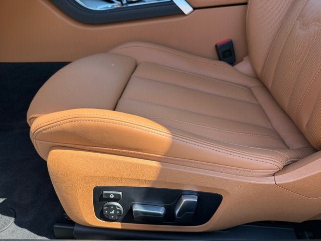 2025 BMW 8 Series M850i xDrive