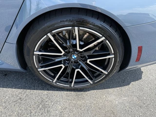 2027 BMW M5 Base