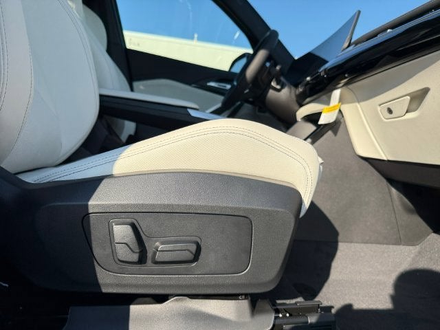 2027 BMW X1 xDrive28i