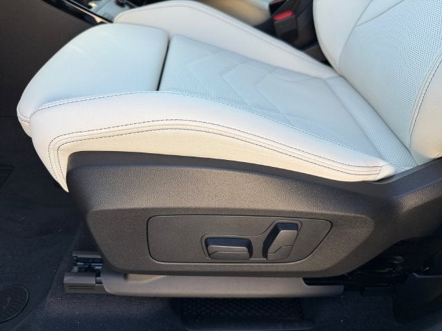 2027 BMW X1 xDrive28i