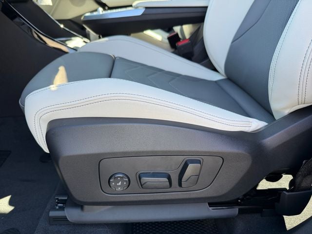 2027 BMW X1 xDrive28i