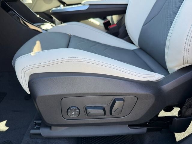 2027 BMW X1 xDrive28i