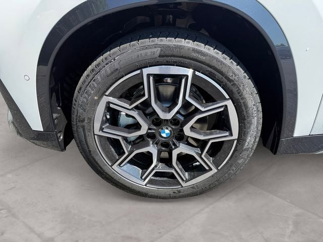 2027 BMW X1 Base