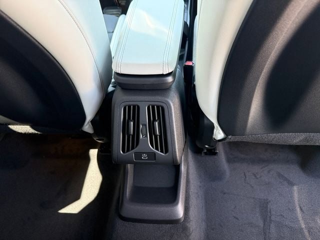 2027 BMW X1 Base