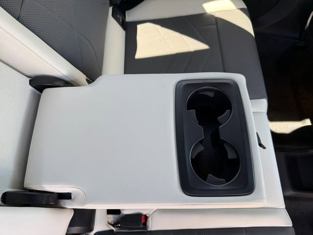 2027 BMW X1 Base