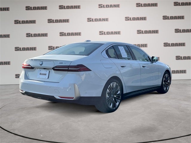 2025 BMW i5 xDrive40