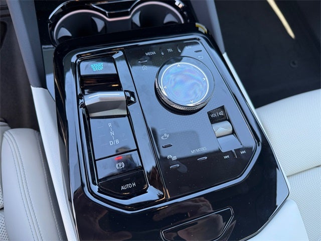 2026 BMW i5 xDrive40