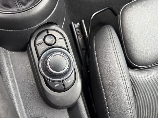 2023 MINI Cooper S Base