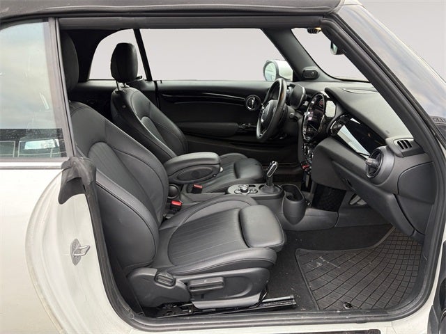 2023 MINI John Cooper Works Signature