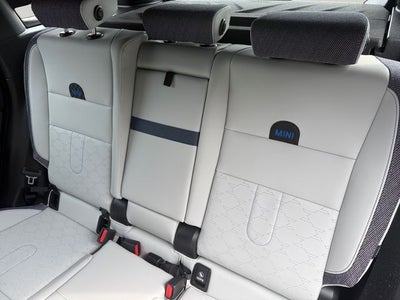 2026 MINI Cooper S Countryman Signature Plus