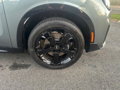 2026 MINI Cooper S Countryman Iconic
