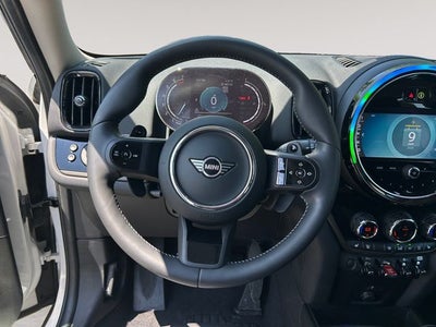 2024 MINI Cooper S Countryman Iconic