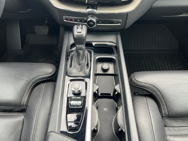 2021 Volvo XC60 T5 Inscription