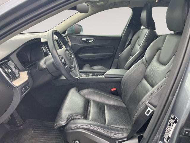 2021 Volvo XC60 T5 Inscription