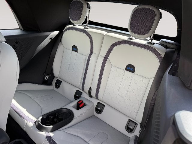 2027 MINI CONVERTIBLE SIGNATURE PLUS