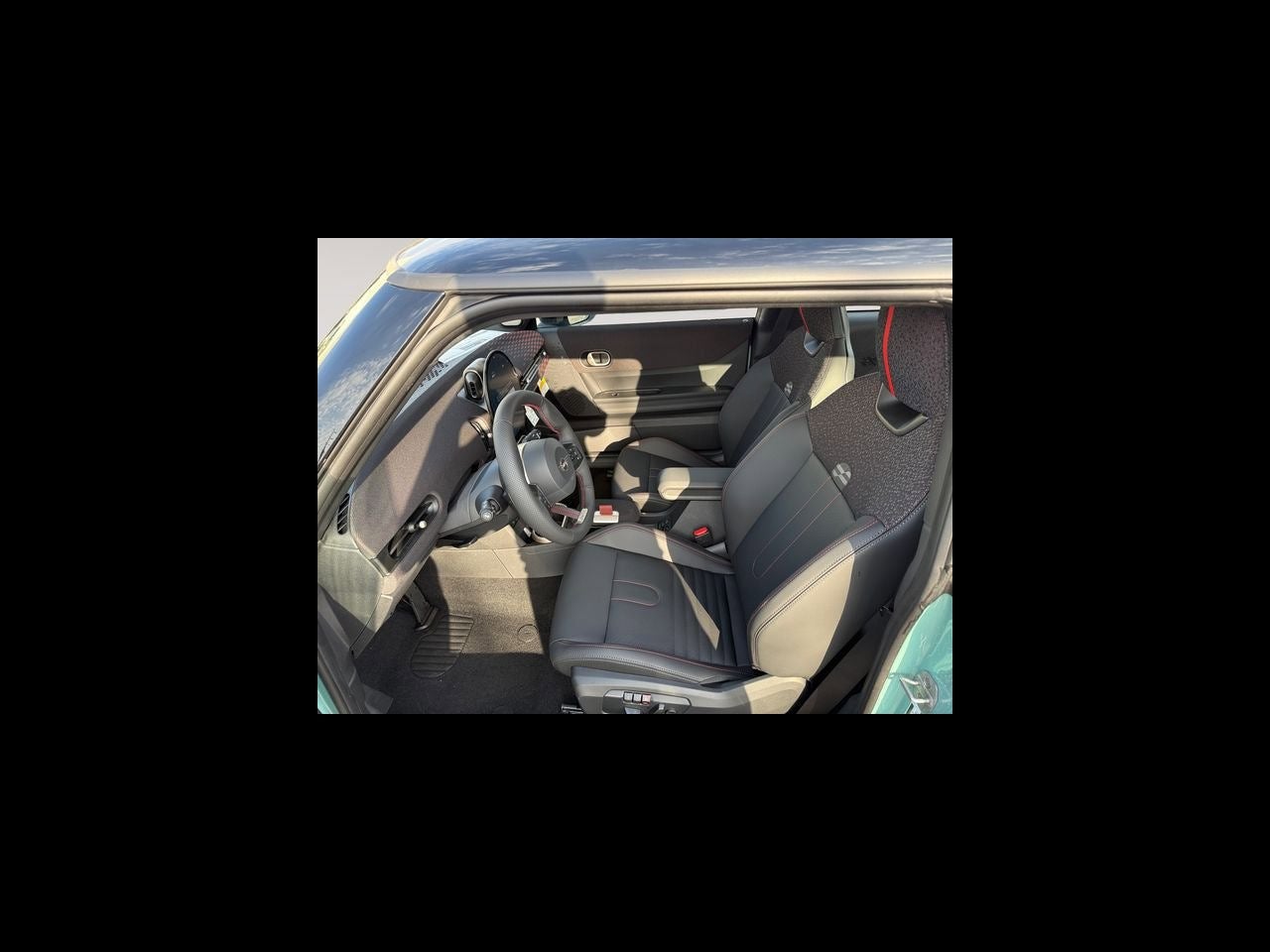 2026 MINI 2 DOOR ICONIC