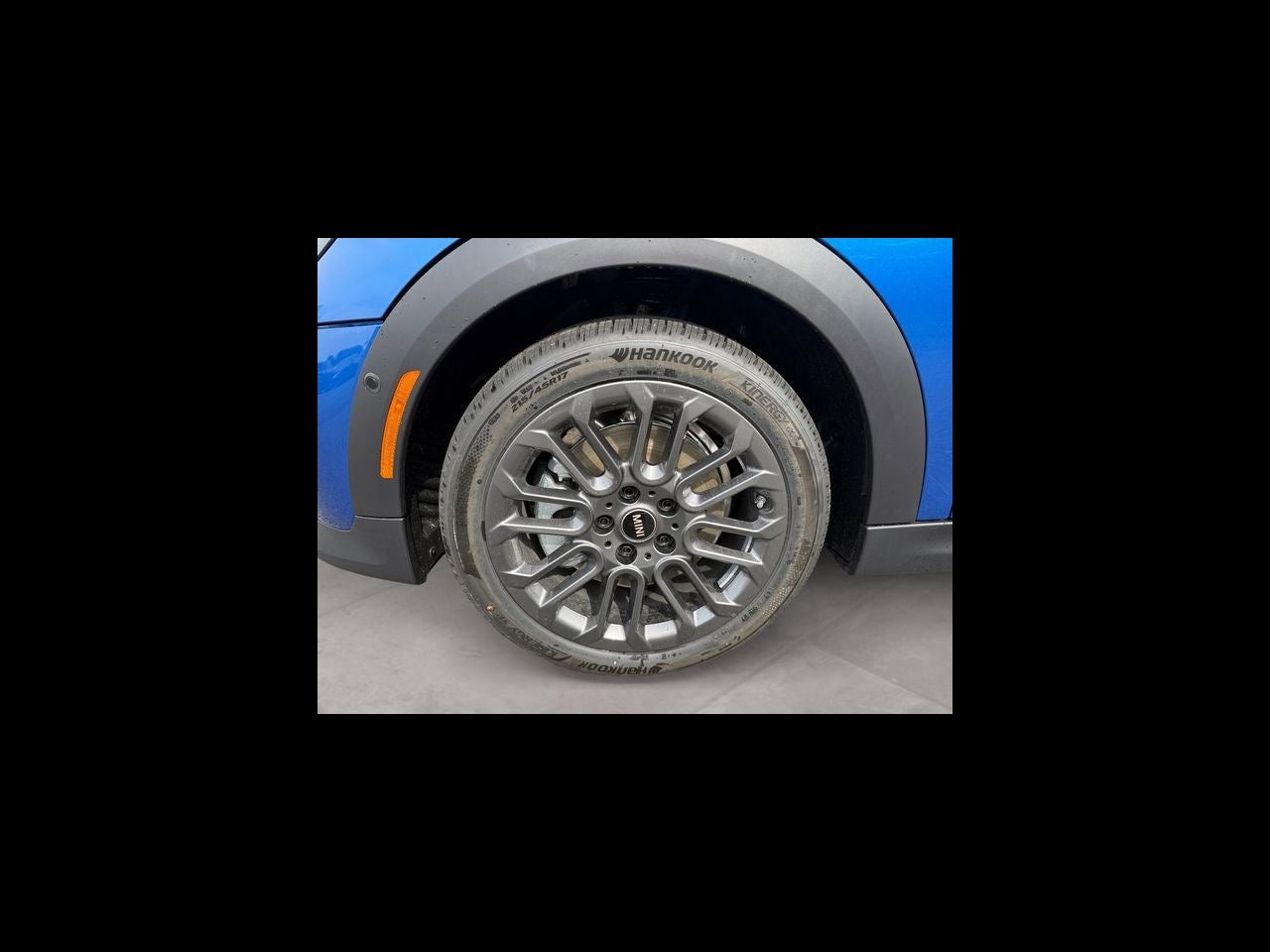 2026 MINI 2 DOOR ICONIC