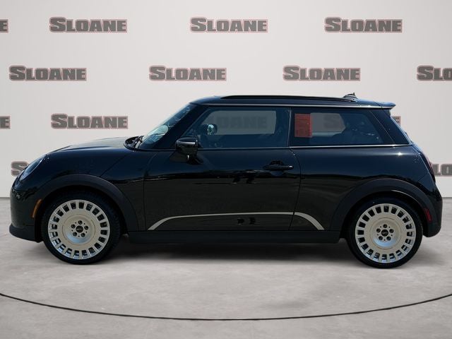 2026 MINI 2 DOOR ICONIC