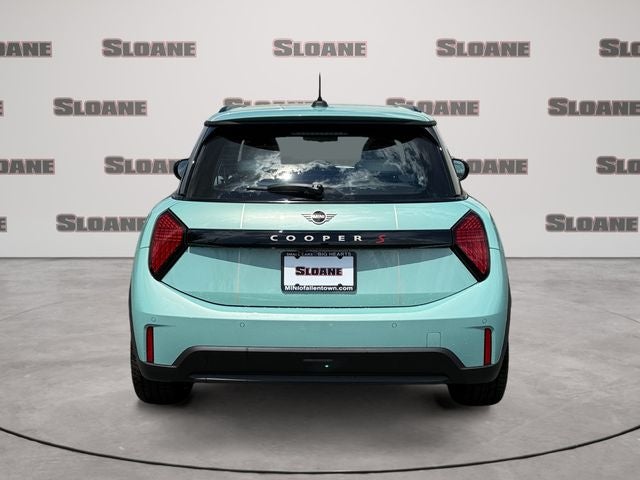 2026 MINI 2 DOOR ICONIC