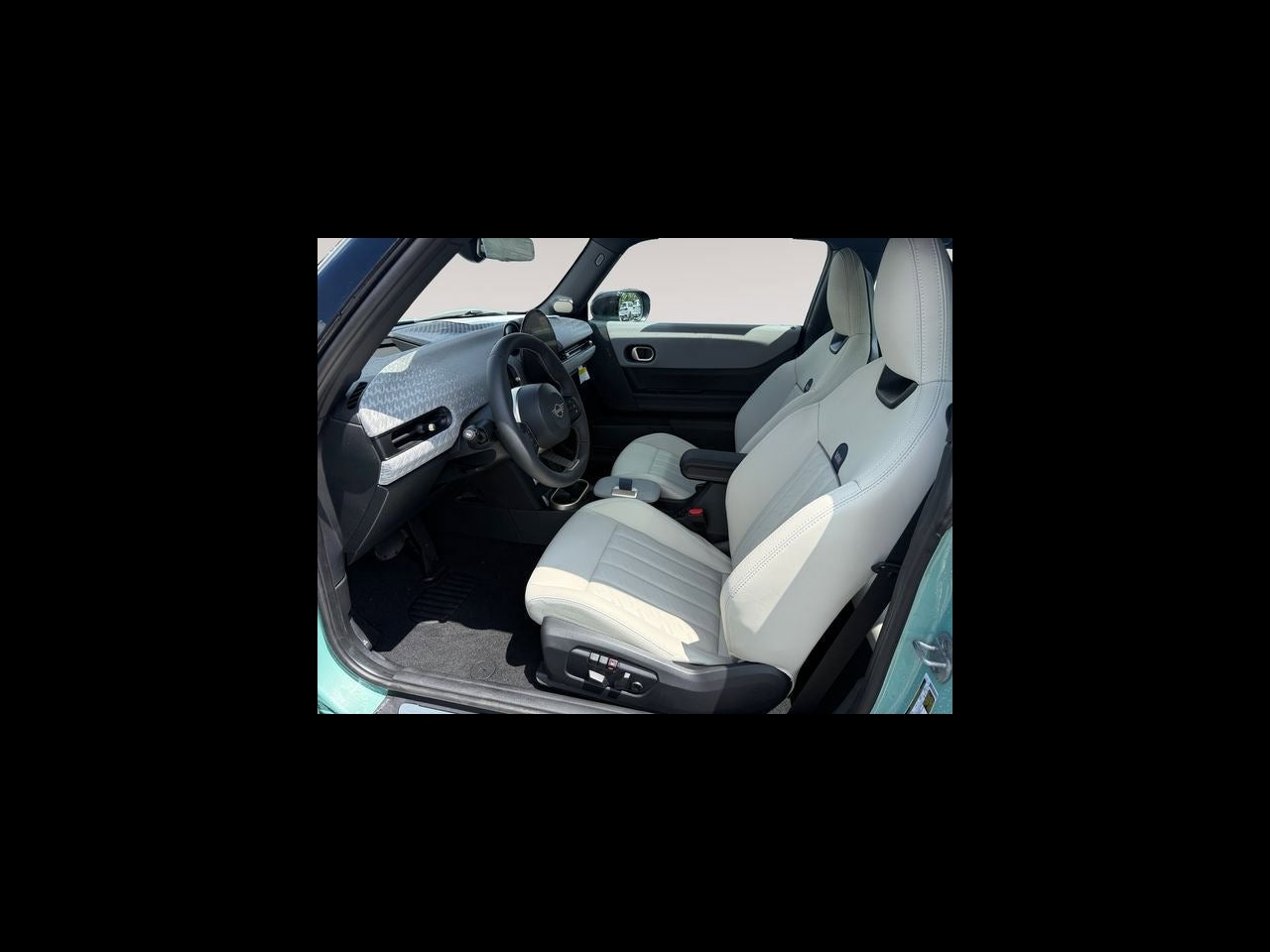 2026 MINI 2 DOOR ICONIC