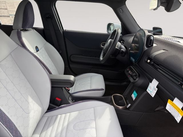 2026 MINI 4 DOOR SIGNATURE PLUS