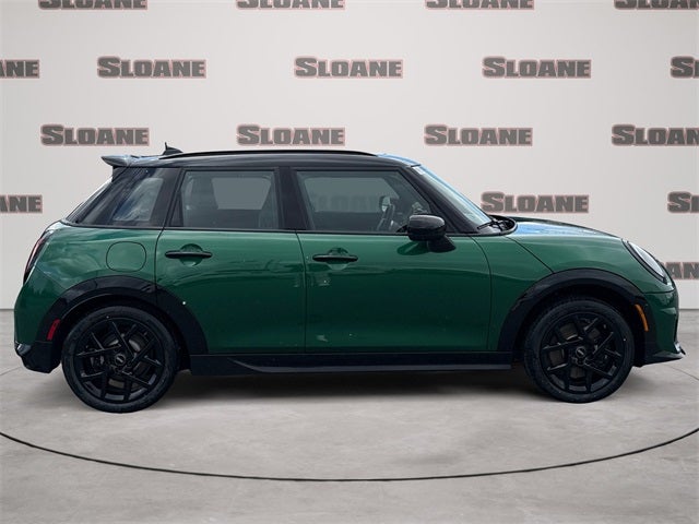2026 MINI 4 DOOR ICONIC