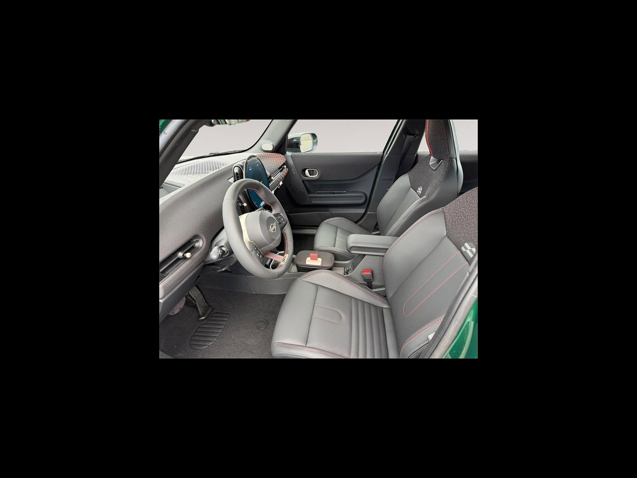 2026 MINI 4 DOOR ICONIC