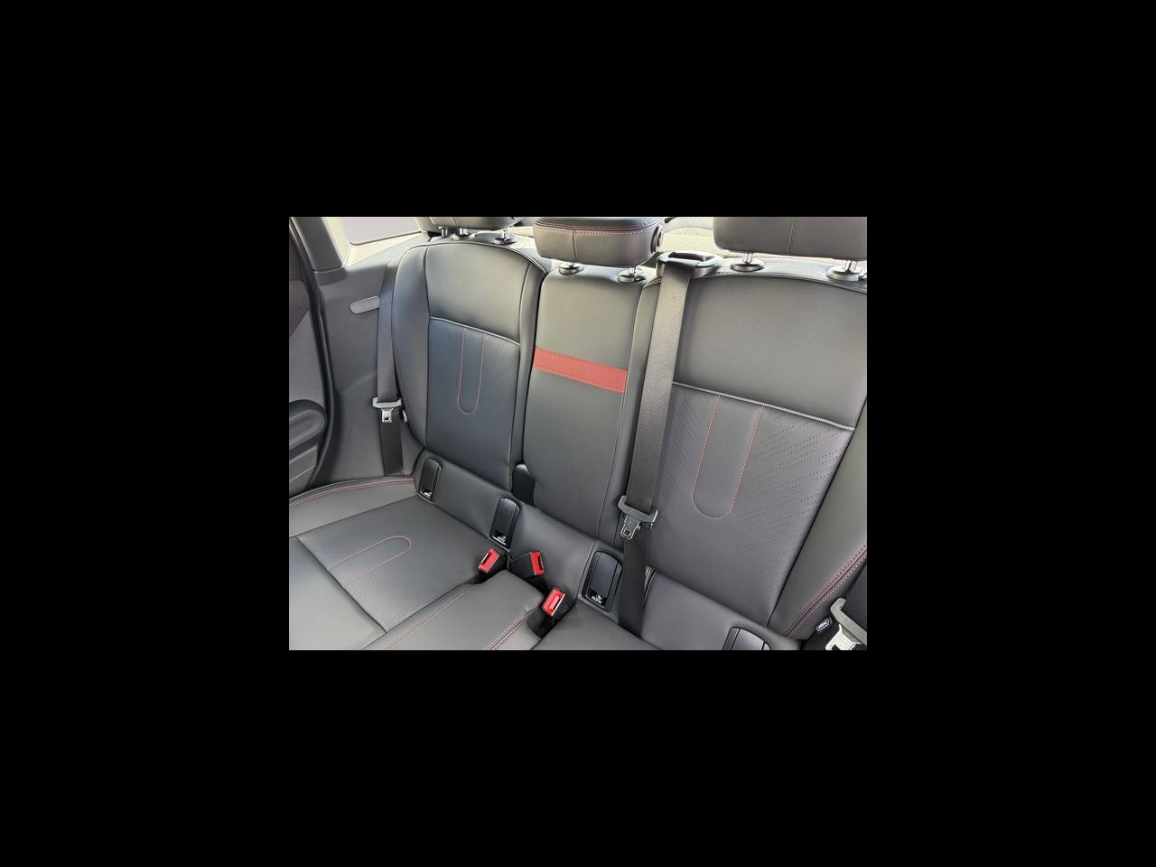 2026 MINI 4 DOOR ICONIC