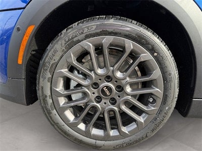 2026 MINI 4 DOOR SIGNATURE PLUS