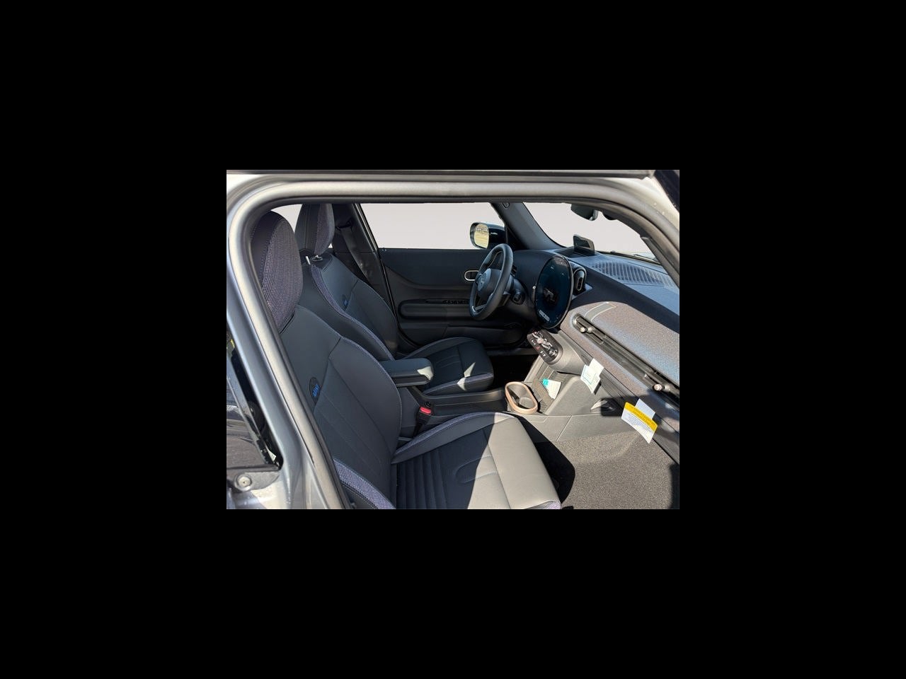 2026 MINI 4 DOOR SIGNATURE PLUS