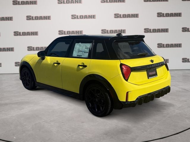 2026 MINI 4 DOOR ICONIC